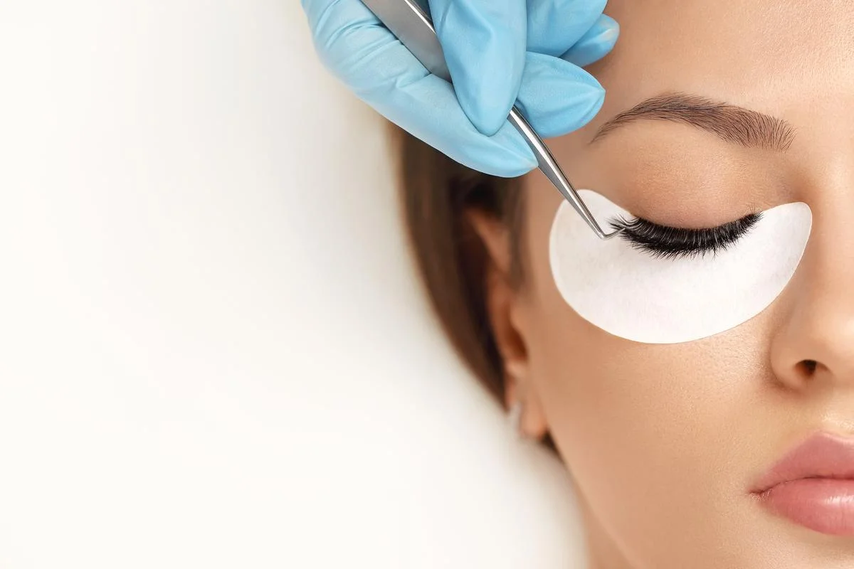 Classic Eyelash Extensions (1:1) — Beauty Art Pro, Geneva (4)
